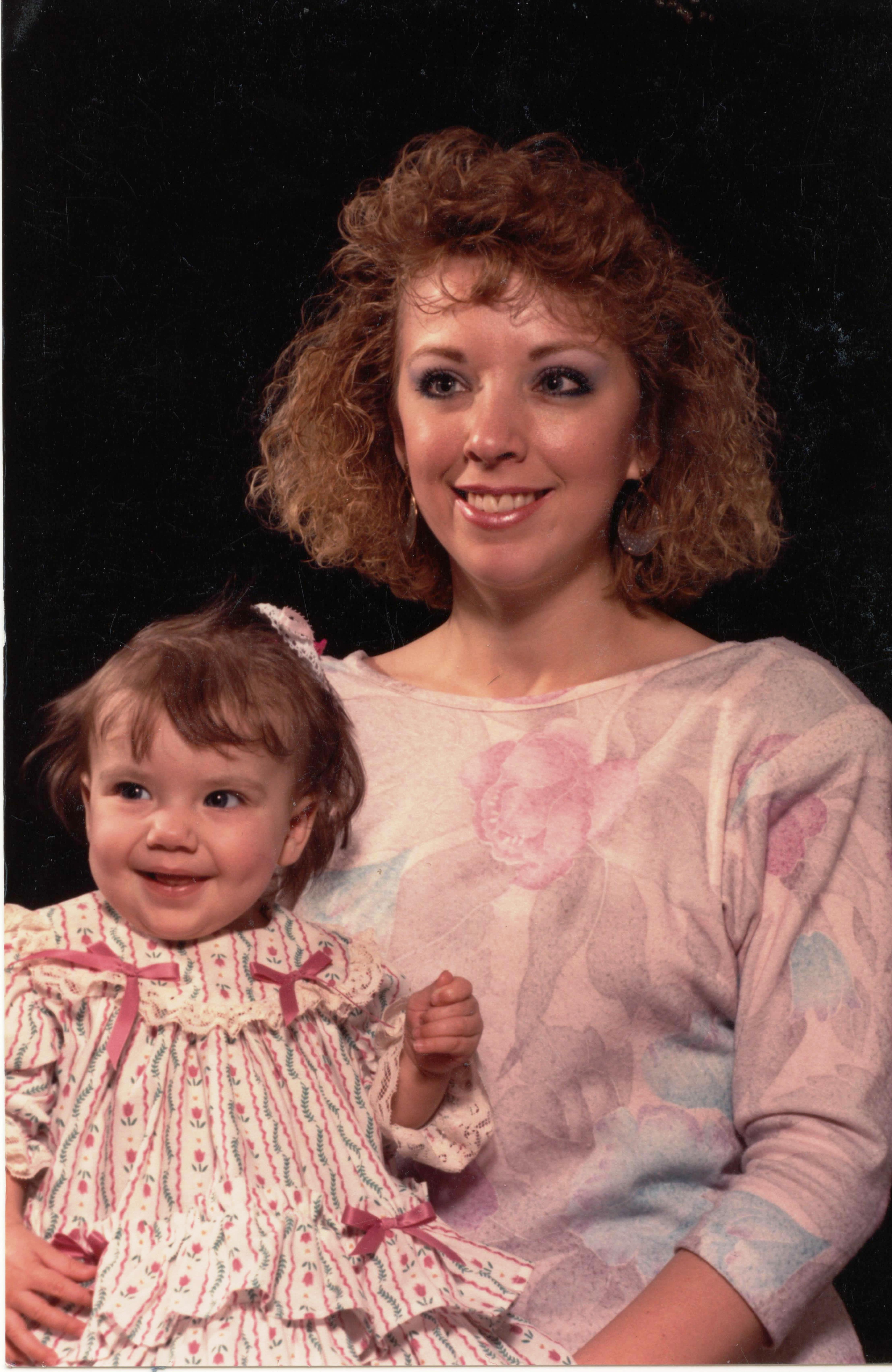stormie-with-mommy-1986.JPG