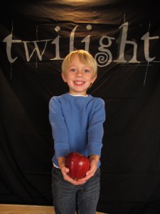 stormies-twilight-party-4-11-09-039
