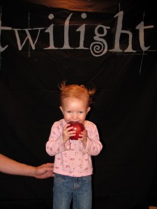 stormies-twilight-party-4-11-09-055
