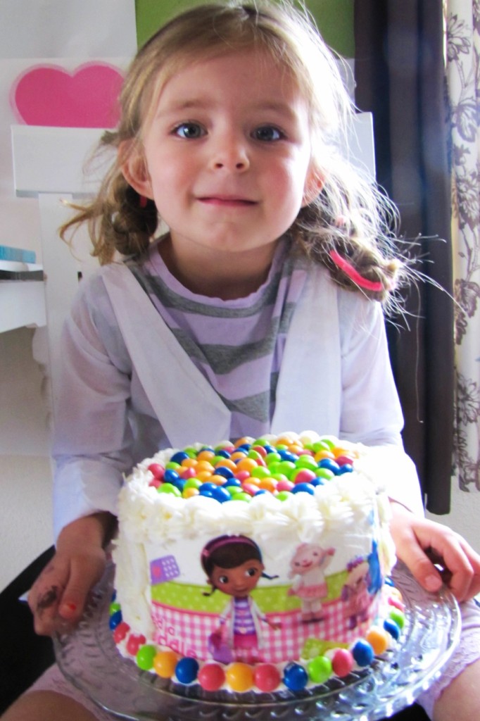 amelie and the little cake